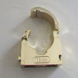 Talon Gold Effect Plastic 22mm Hinged Pipe Clip - Pack of 3 - 30000208