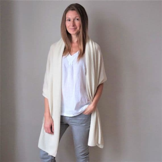 Cashmere Wrap Shawl < Fashion accessories | PLUM & IVORY LTD