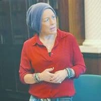 Cashmere Beanie Hat < Fashion accessories | PLUM & IVORY LTD