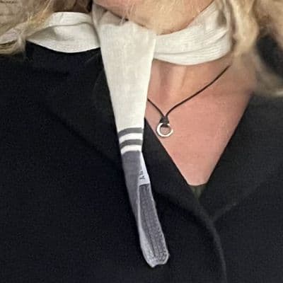 Cashmere Wool Triangle Neck Scarf