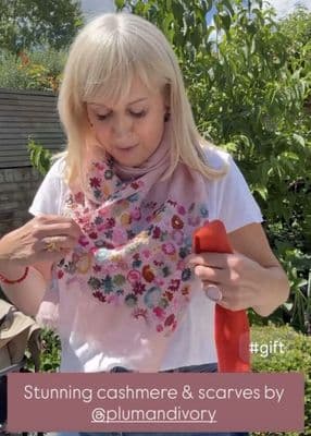 Hand Embroidered Linen Scarf