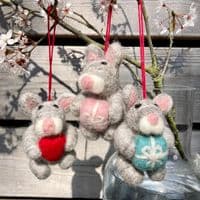 Love Bunny Heart  Felt Decoration < Sample Sale I PLUM & IVORY LTD