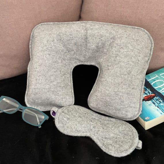 Merino Wool Eye Mask Neck Pillow Travel Set < Travel Accessories | PLUM & IVORY LTD
