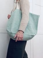 Pretty Large Jute Shoulder Bag < Travel Accessories I PLUM & IVORY LTD