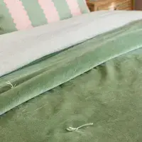 Velvet Bed Throw < Gorgeous Gifts I PLUM & IVORY LTD