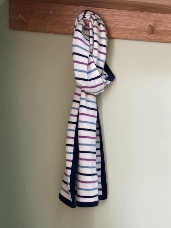 White Stripe Cashmere Scarf < Sample Sale I PLUM & IVORY LTD
