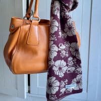 Women's Cashmere Scarf Burgundy < Fashion accessories | PLUM & IVORY LTD