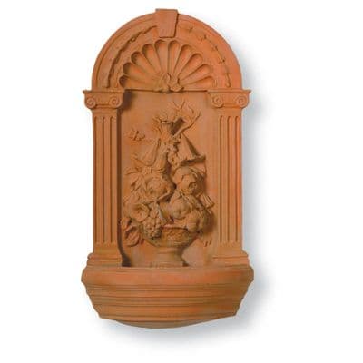 Dutch Master Fibreglass Wall Fountain