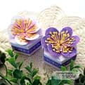 WL139R Buttercup Blossom Embossing Powder