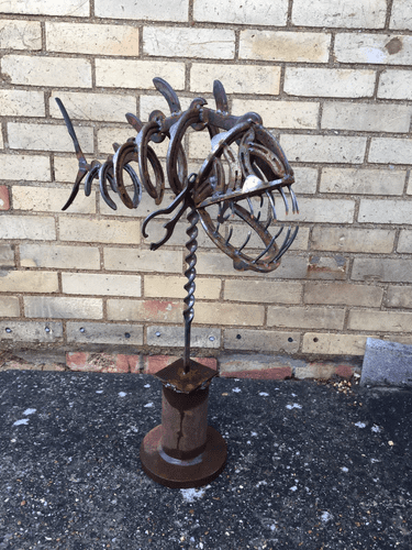 Skeletal fish 810cm high