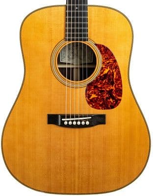 Atkin D37, Aged Finish, with Case