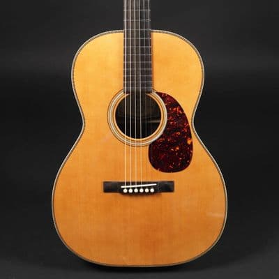 Atkin OOO37s (12 Fret) Guitar with Case