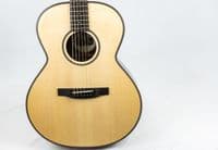Brook Tamar, Sitka Spruce with  Rosewood Guitar