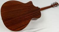 Eastman AC122 1CE Deluxe Guitar with Gigbag