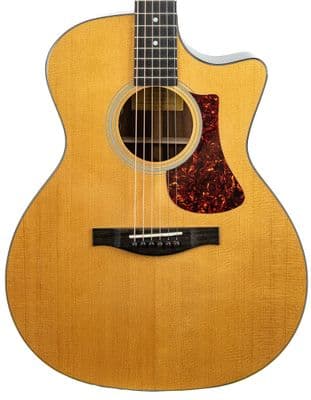 Eastman AC122 1CE Deluxe Guitar with Gigbag