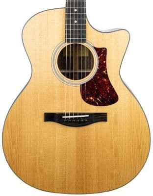 Eastman AC222CE OV Electro Acoustic Ovangkol Guitar, inc Gigbag