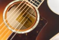 Eastman AC622CE Sunburst Guitar with Pickup and Case