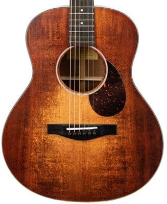 Eastman ACTG1 Classic Finish Travel Size Guitar with Gigabit