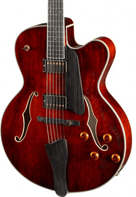 Eastman AR403CED Guitar with Case