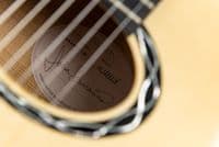 Eastman Cabaret-JB Nylon Strung Electro Hybrid Guitar with Case