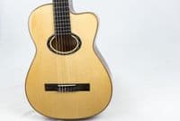 Eastman Cabaret-JB Nylon Strung Electro Hybrid Guitar with Case