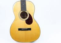 Eastman E10OO TC Acoustic Guitar with Thermo Cure Top and Case