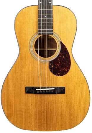 Eastman E10P TC Parlor Thermo-Cure Top Guitar with Case