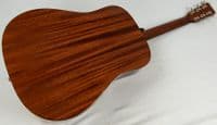 Eastman E1D Deluxe Guitar with Gigbag