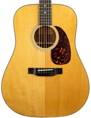 Eastman E1D Deluxe Guitar with Gigbag