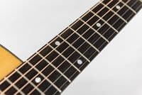 Eastman E1OMCE Deluxe, with Pickup and Gigbag