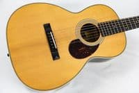 Eastman E20OO TC Thermo-Cure Top Guitar with Case