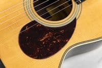 Eastman E20OO TC Thermo-Cure Top Guitar with Case