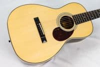 Eastman E20P Parlour Guitar with Case