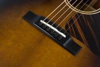 Eastman E6SS TC Thermo-Cured Sunburst Guitar with Case
