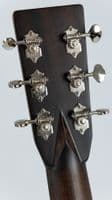 Eastman E8OM TC Guitar with Case