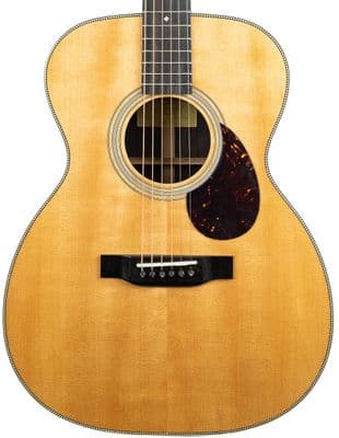 Eastman E8OM TC Guitar with Pick Up Fitted