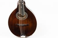 Eastman MD504 Mandolin with Case