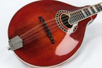 Eastman MD604 Mandolin Electro, with Case
