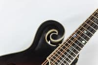 Eastman MD815/v Antique Sunburst Mandolin, with Case