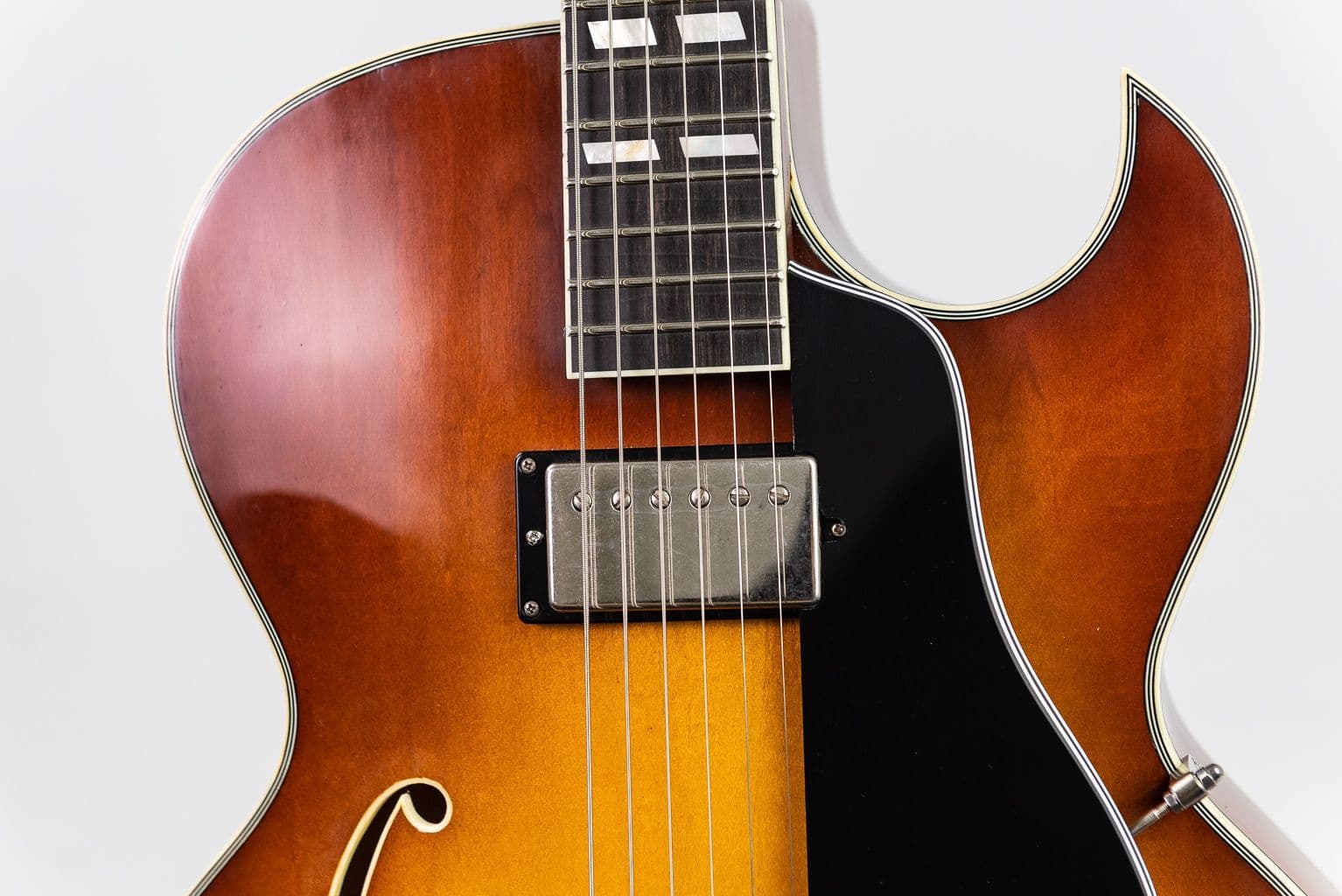 Eastman T49/v GB Goldburst with Case