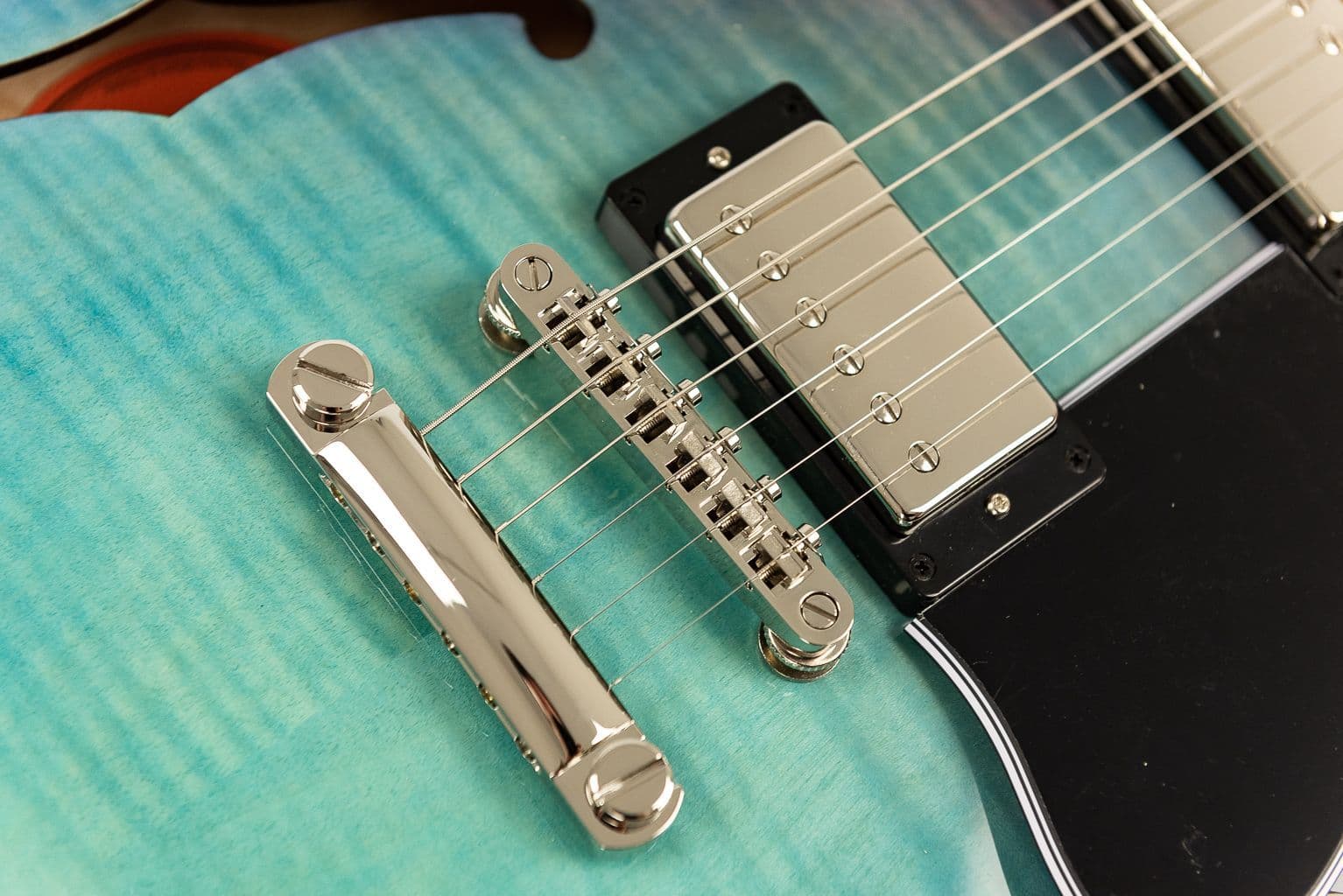 Epiphone ES-335 Figured Blueberry Burst Guitar