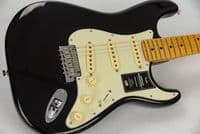 Fender American Professional II Stratocaster Black Maple Fingerboard