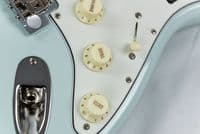 Fender American Vintage II 1965 Stratocaster, Sonic Blue