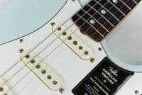 Fender American Vintage II 1965 Stratocaster, Sonic Blue