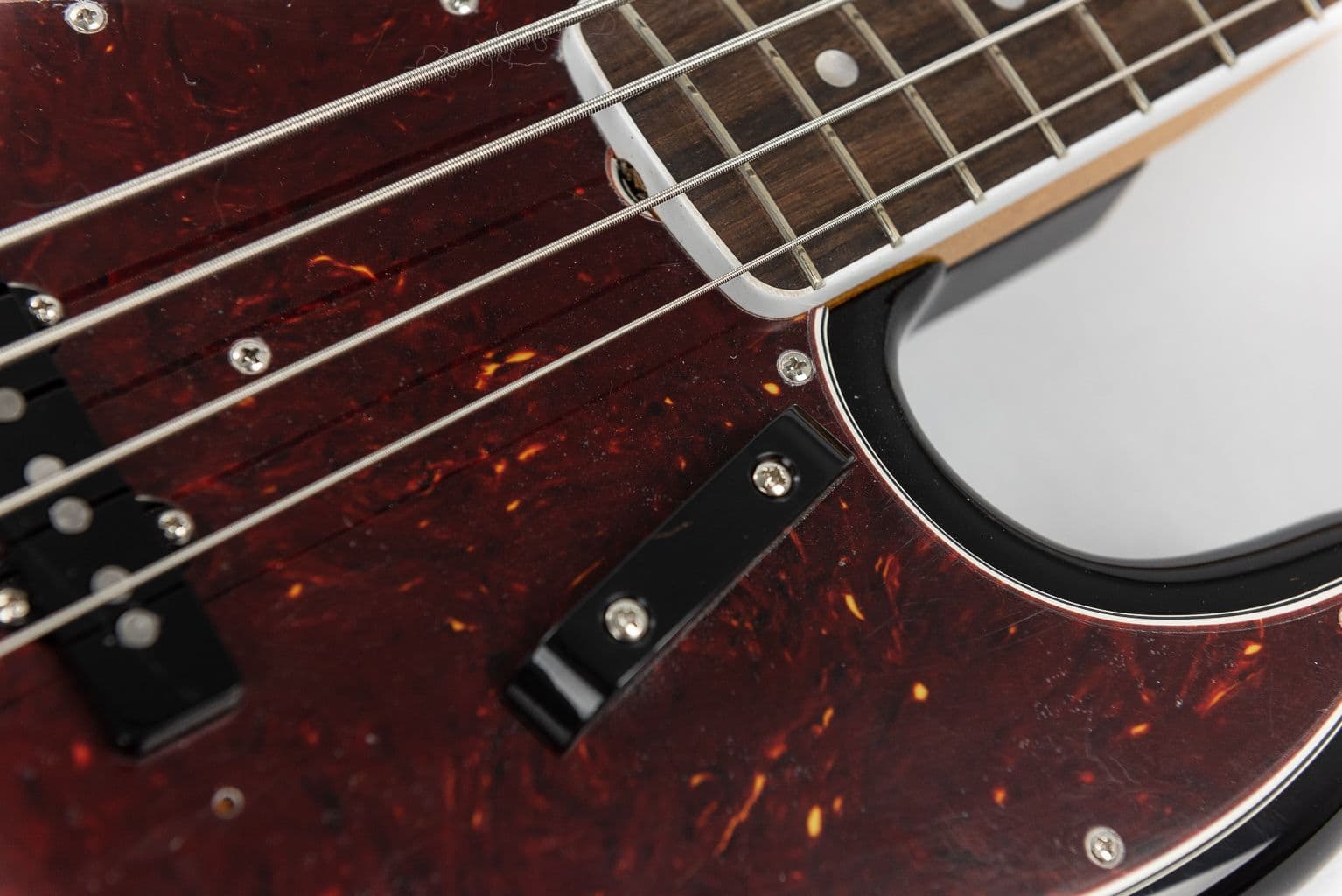 Fender American Vintage II 1966 Jazz Bass Sunburst