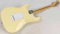 Fender Eric Clapton Stratocaster Maple Fingerboard White Pre Owned