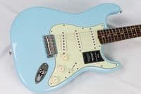 Fender Vintera III Early 60s Stratocaster, Sonic Blue, inc Gigbag