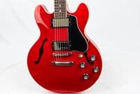 Gibson ES339 Cherry, with Case