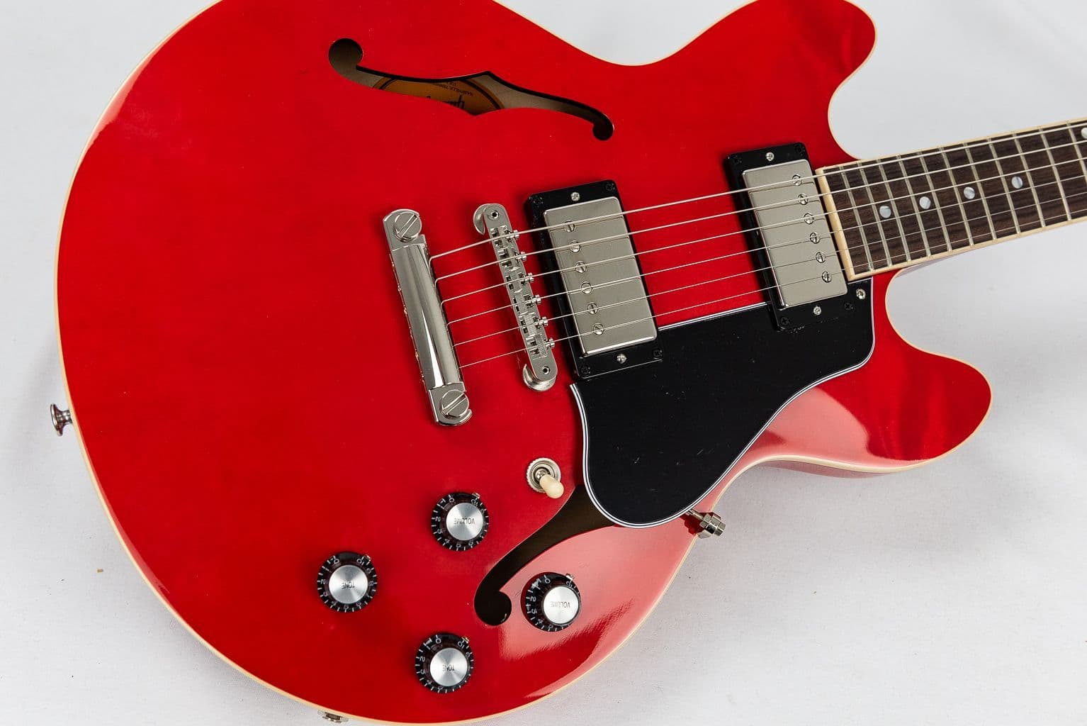 Gibson ES339 Cherry with Case