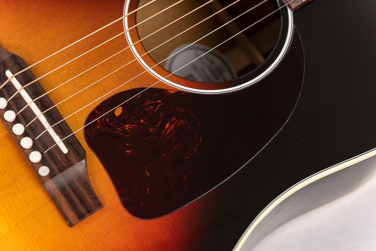 Gibson J-45 Standard Acoustic Guitar Tri Burst Gloss